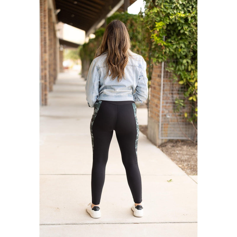 Ready to Ship | The Celeste - Camo Panel Leggings