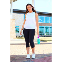 Julia Rose The Cassandra black capri leggings with pockets, Women wearing black capri pocket leggings