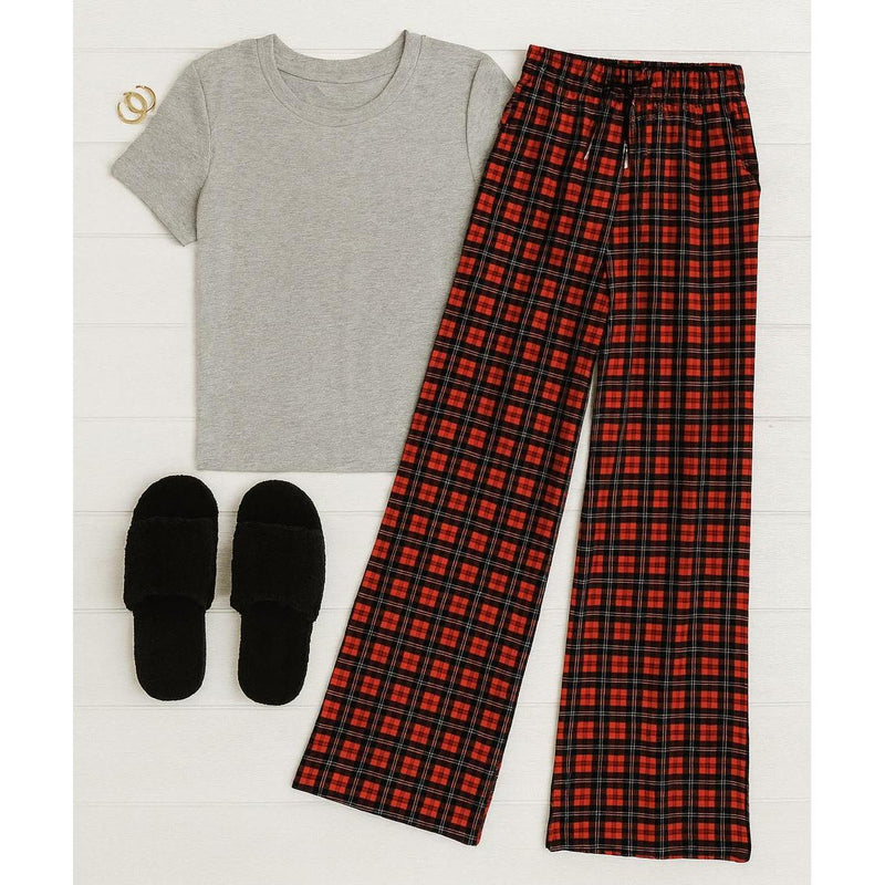 Julia Rose Noelle Plaid Pajama Pants with pockets and drawstring waist
Buttery soft plaid pajama pants for women by Julia Rose”