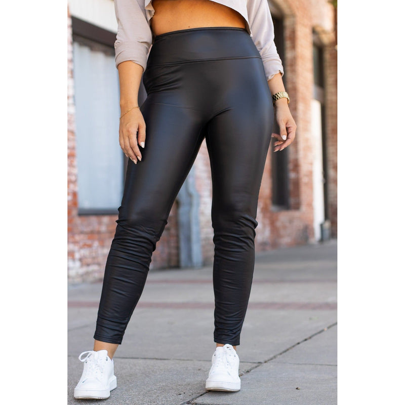 Ready to Ship | The Farrah High-Waisted Faux Leather Leggings