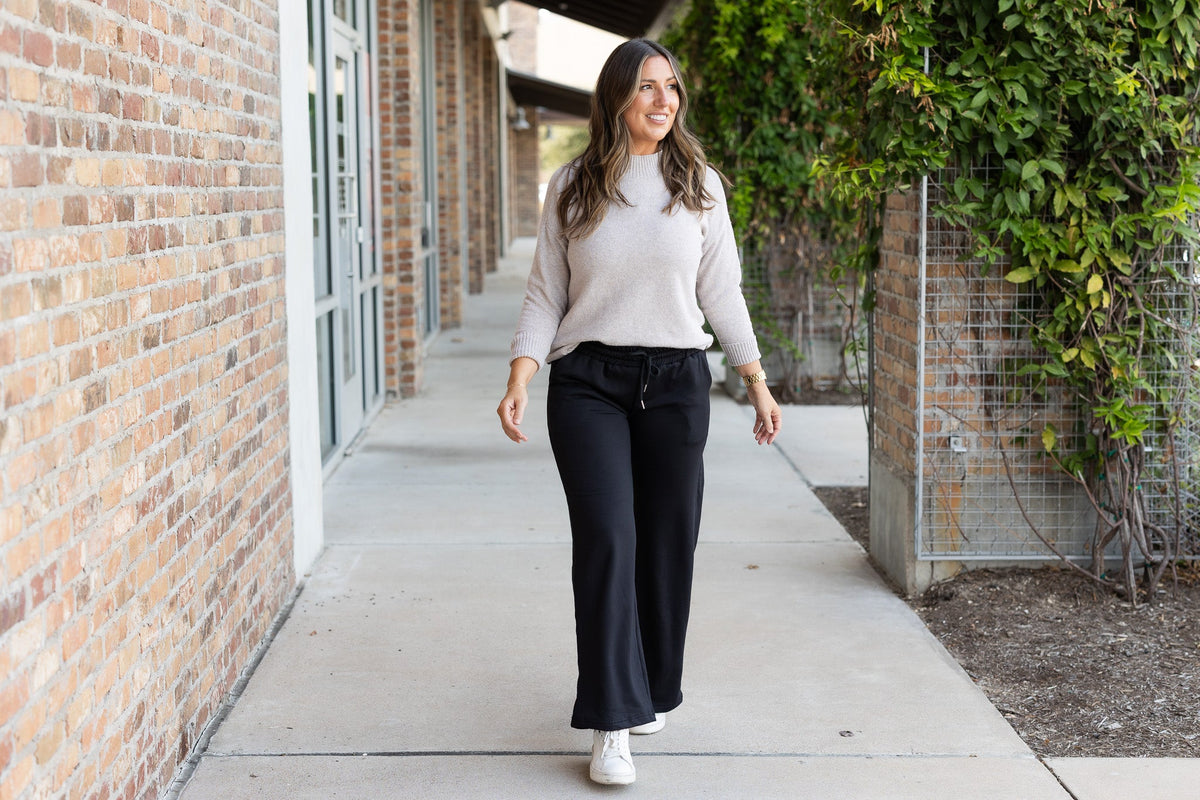 Jenna - Comfy Wide Leg Fleece pants*