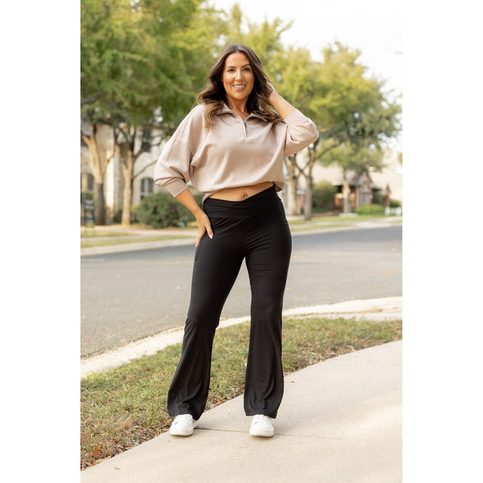 Ready to Ship | The Liz - Crossover Bootcut Leggings with Pockets