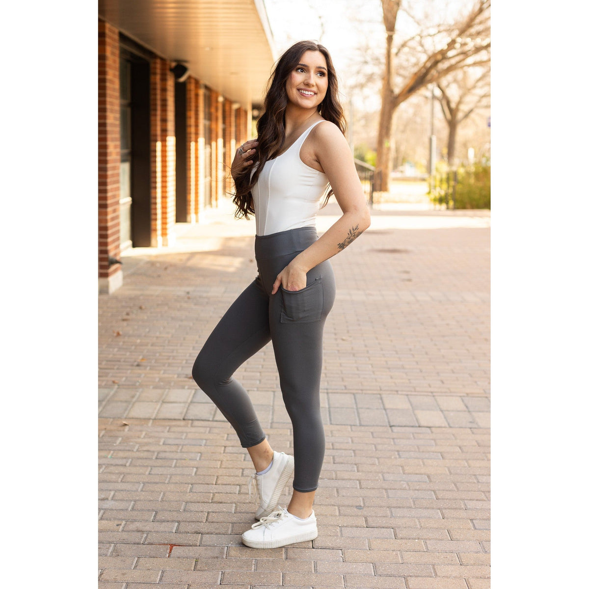 Julia Rose The Amy charcoal 7/8 ankle length leggings with pockets, high-waisted women’s leggings
