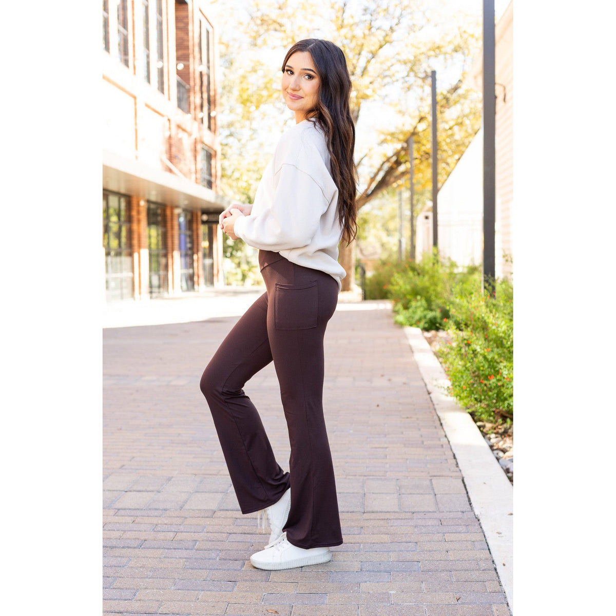 Ready to Ship | The Rhea - 30"  BROWN Bootcut Leggings with Pockets*