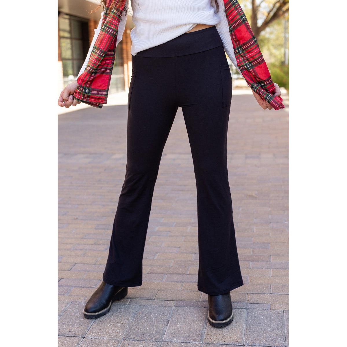 Ready to Ship | The Vanessa - 30” - Black Bootcut Leggings R3