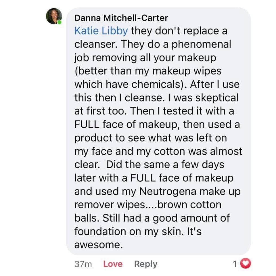 Wash the Day Away- Makeup Remover Cloth