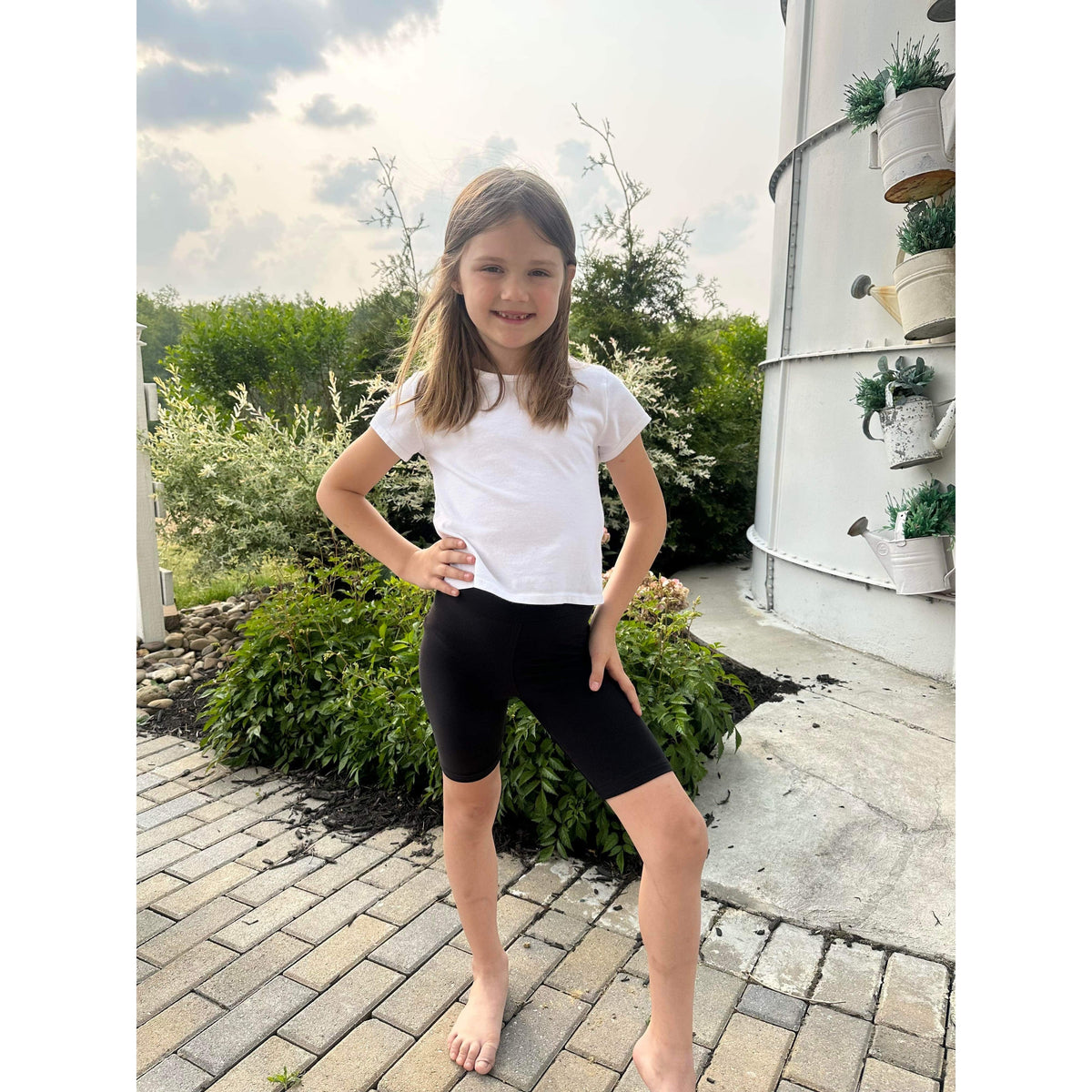 Julia Rose kids luxe leggings capris and biker shorts, Kids wearing Julia Rose luxe leggings
